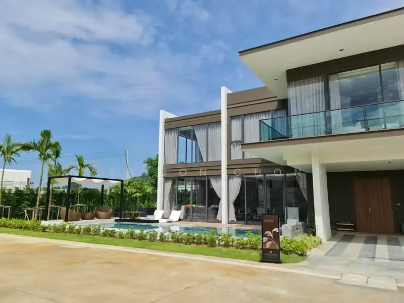 Вилла с 4 спальнями и частным бассейном в Highland Park Pool Villas, Паттайя