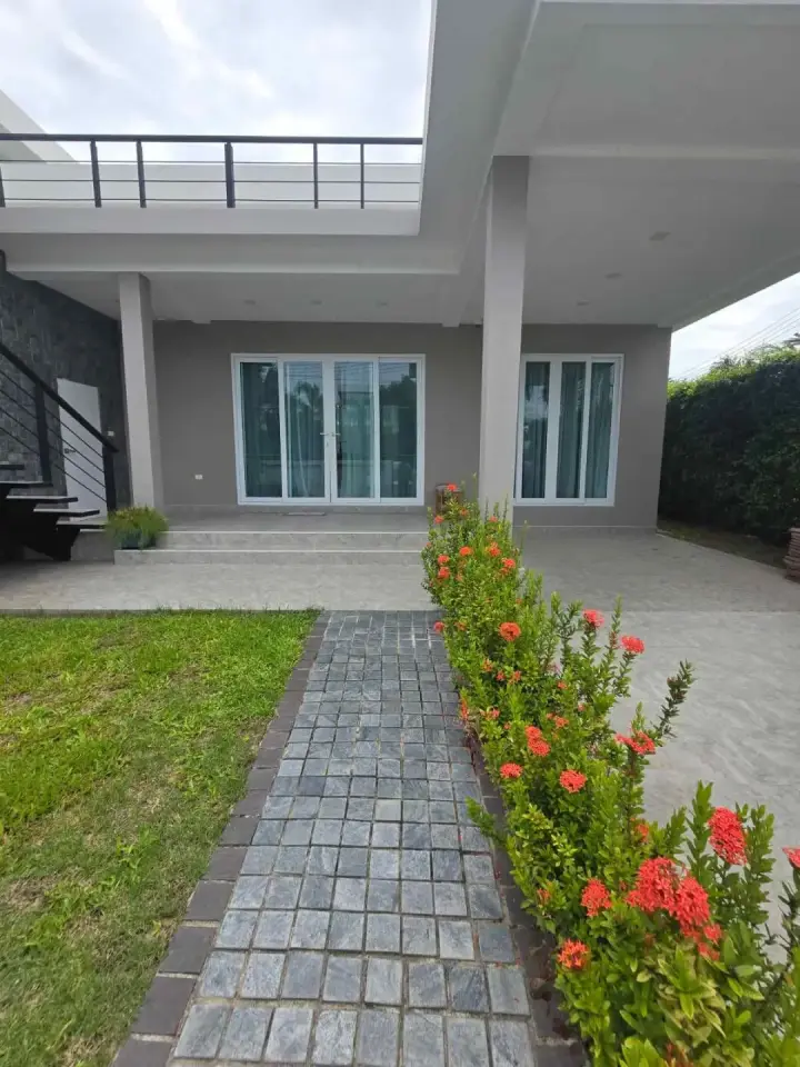 5-Bedroom Villa with Private Pool at Mountain Village 2, Pattaya