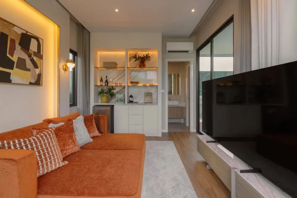 4-Bedroom Villa with Private Garden at PYCHE Pattaya Motorway, Pattaya