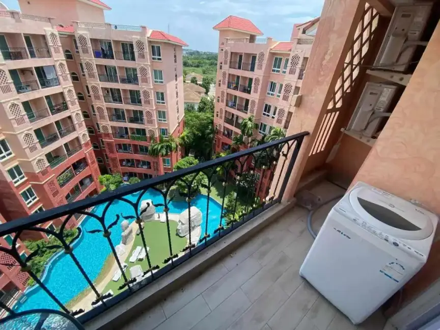 Квартира с 1 спальней и видом на бассейн в Seven Seas Condo Resort Jomtien