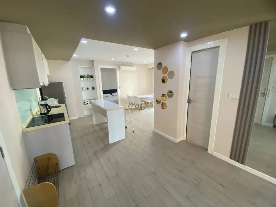 2-Bedroom Condo at Seven Seas Condo Resort Jomtien