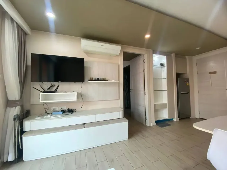 1-Bedroom Condo with Pool View at Seven Seas Condo Resort Jomtien