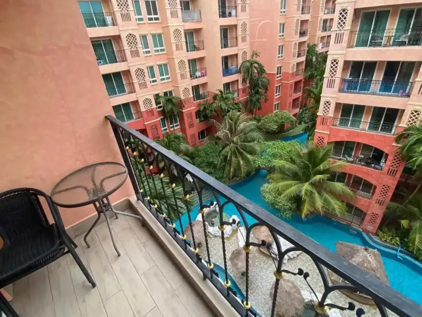 1-Bedroom Condo with Pool View at Seven Seas Condo Resort Jomtien