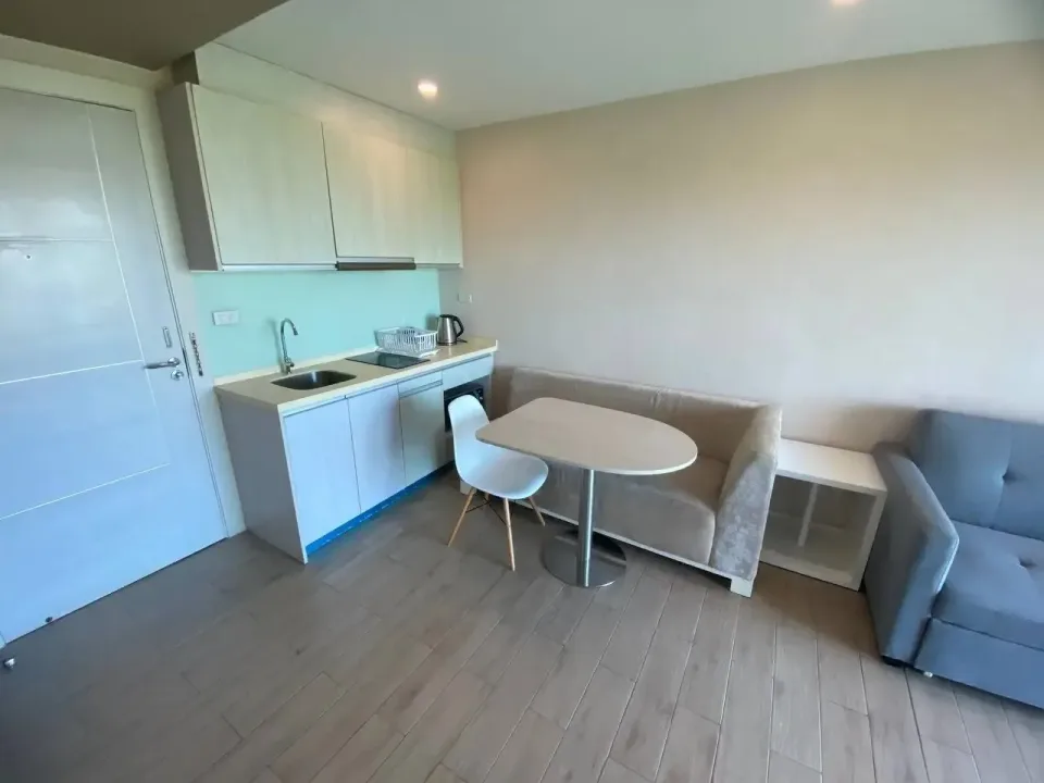 1-Bedroom Condo with Open View at Seven Seas Condo Resort Jomtien