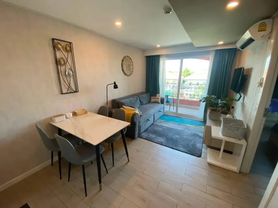 1-Bedroom Condo with Open View at Seven Seas Condo Resort Jomtien