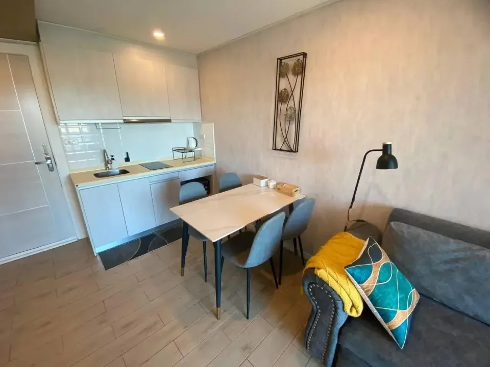 1-Bedroom Condo with Open View at Seven Seas Condo Resort Jomtien
