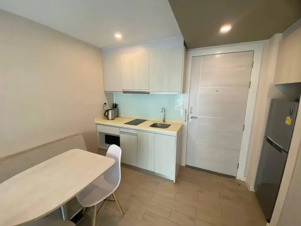 Квартира с 1 спальней и видом на бассейн в Seven Seas Condo Resort Jomtien