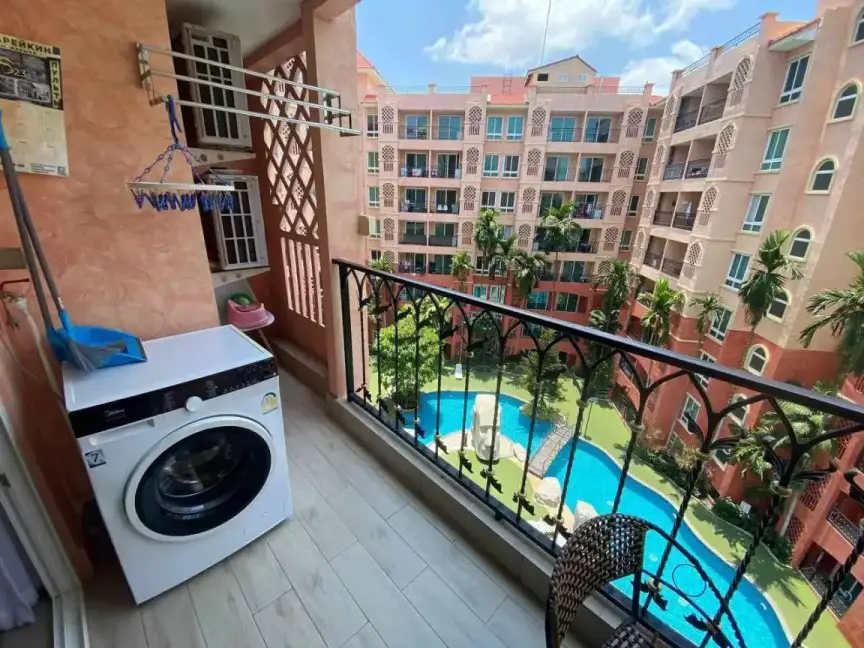 Квартира с 1 спальней и видом на бассейн в Seven Seas Condo Resort Jomtien