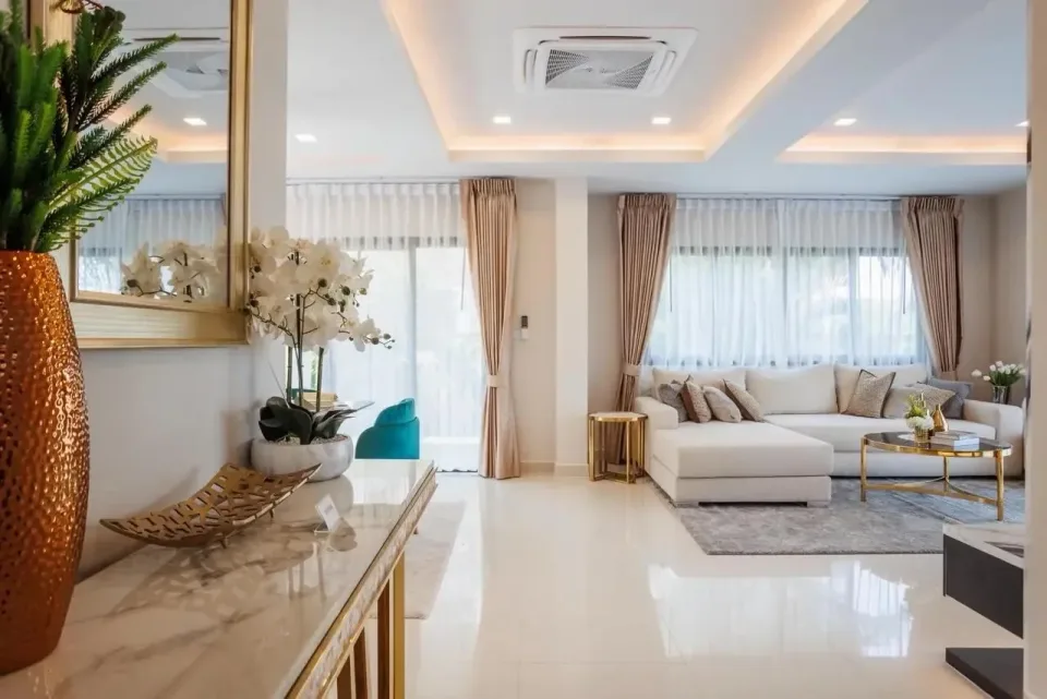 5-Bedroom Villa with Private Pool at The Lake Huay Yai, Pattaya