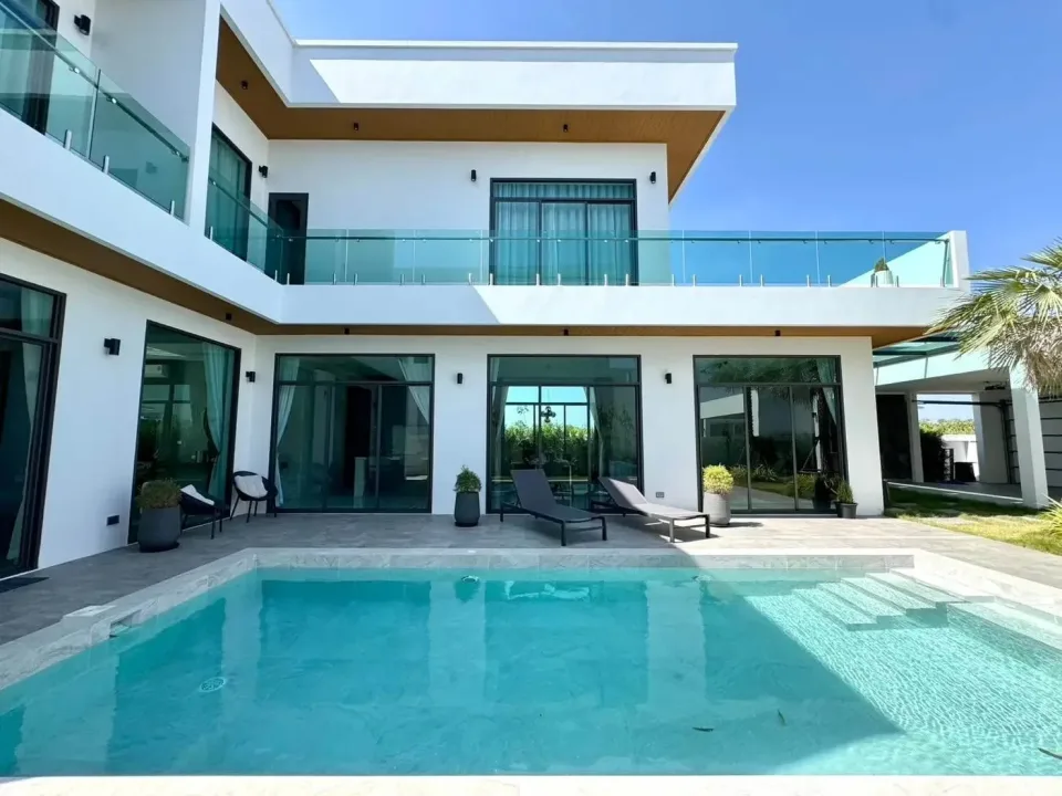 Вилла с 4 спальнями и частным бассейном в The Sugar Palm Villas Pattaya, Паттайя