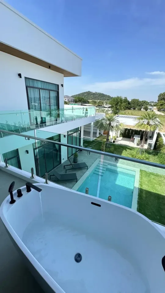 Вилла с 4 спальнями и частным бассейном в The Sugar Palm Villas Pattaya, Паттайя