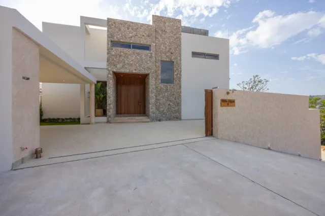 4-Bedroom Villa with Private Pool at Cohiba Villas Phuket, Phuket