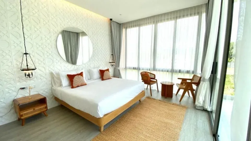 Вилла с 4 спальнями и частным бассейном в Alisa Pool Villa Phuket, Пхукет