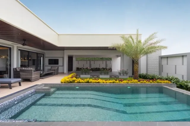 4-Bedroom Villa with Private Pool at Zensiri Lakeside Mabprachan, Pattaya