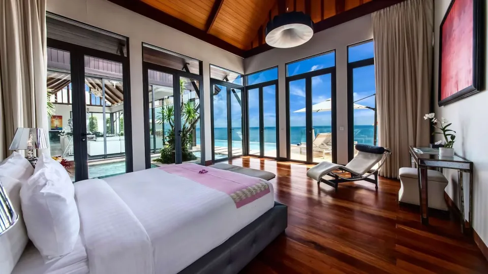 5-Bedroom Villa with Private Pool at Malaiwana, Phuket