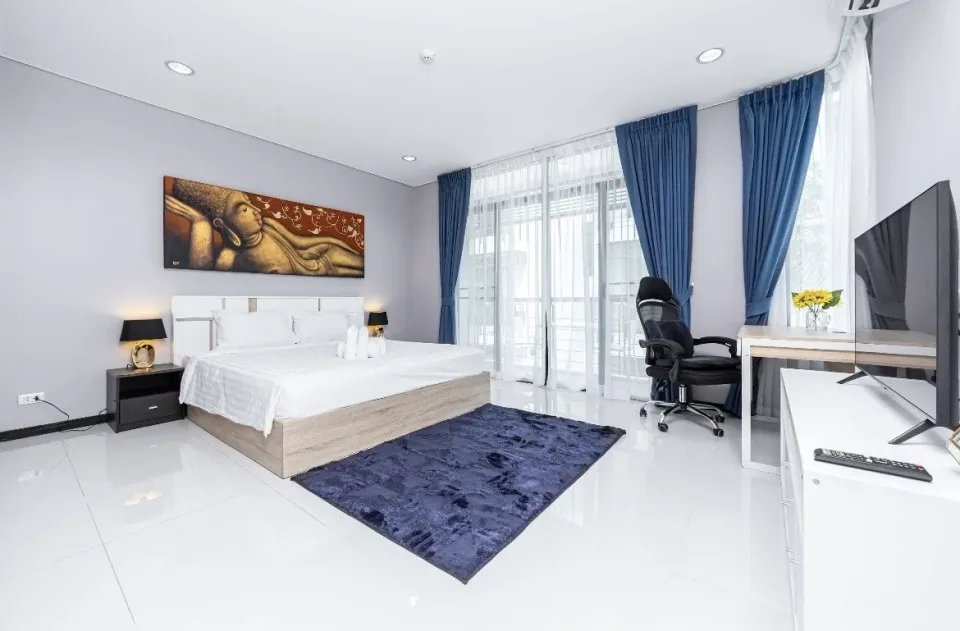 3-Bedroom Condo with Pool View at Kamala Regent Condominium