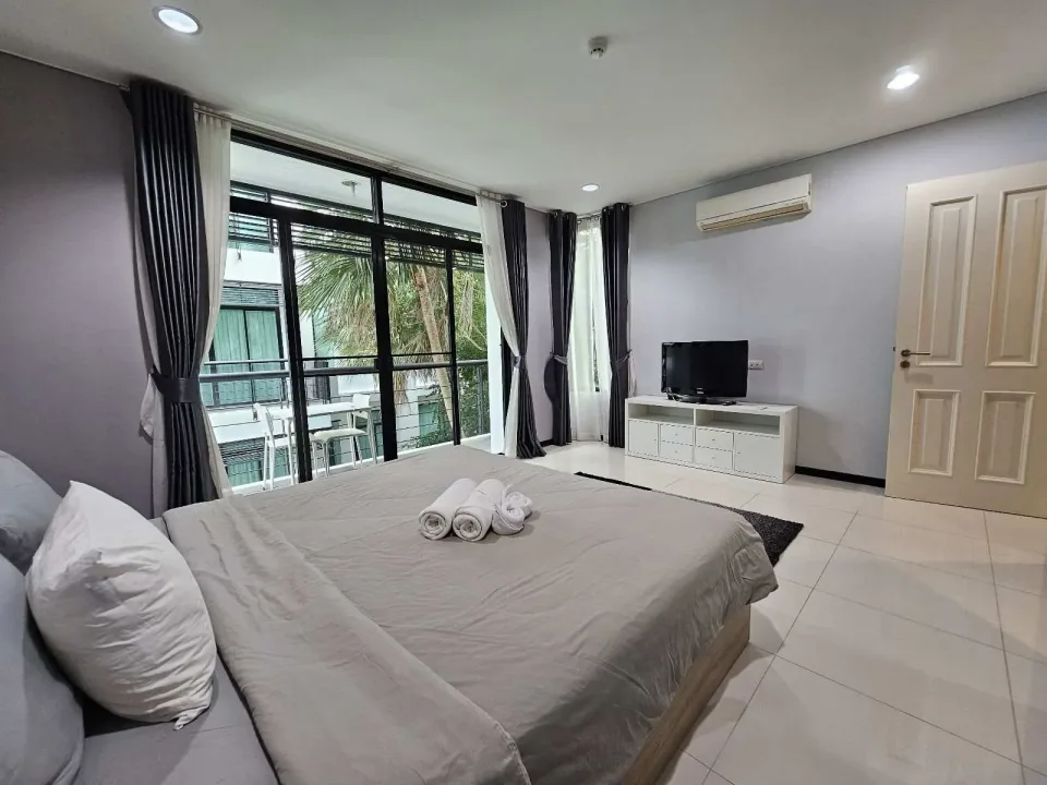 3-Bedroom Condo with Pool View at Kamala Regent Condominium