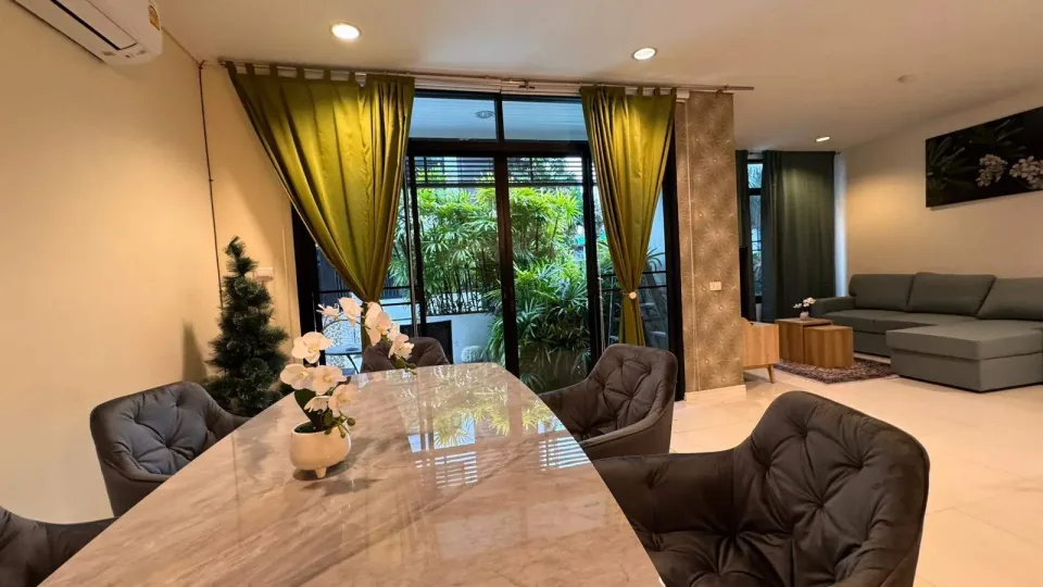 Квартира с 2 спальнями в Kamala Regent Condominium