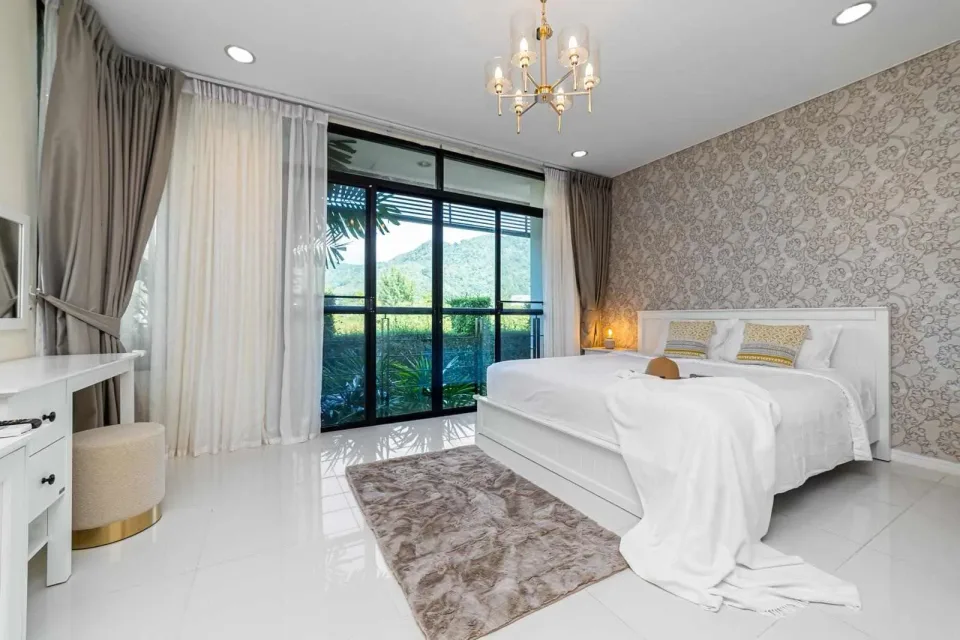 Квартира с 2 спальнями в Kamala Regent Condominium