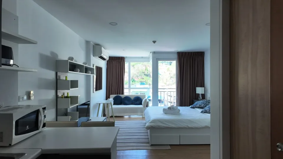Студия с видом на город в The Ozone Condotel, Пхукет