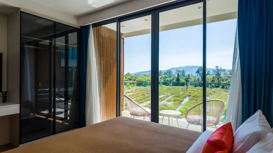 Студия с видом на горы в Sunshine Beach Resort & Residences, Пхукет