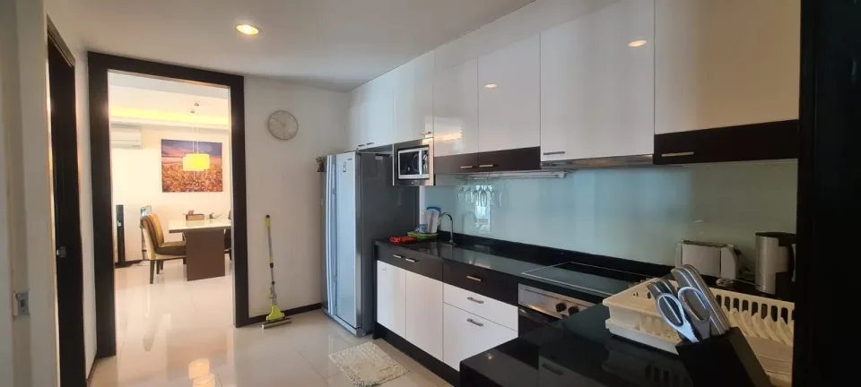 2-Bedroom Condo at Kamala Regent Condominium