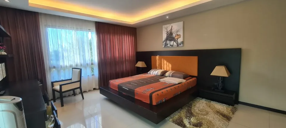 Квартира с 2 спальнями в Kamala Regent Condominium