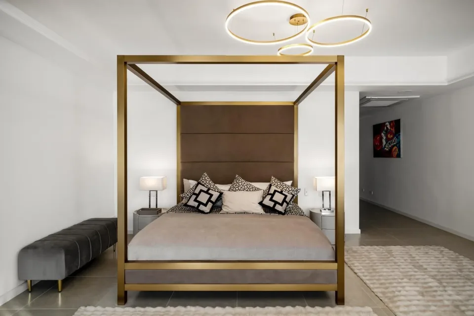 Вилла с 6 спальнями и частным бассейном в Laguna Village Townhome, Пхукет