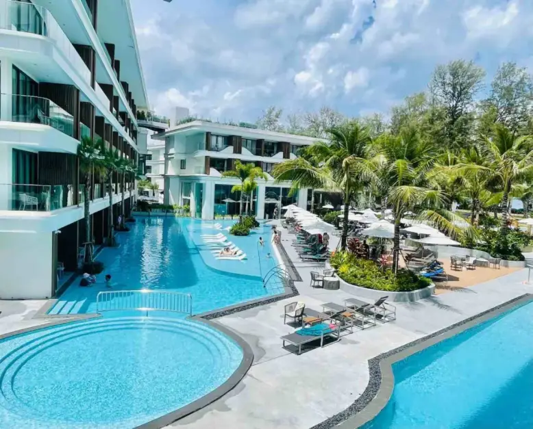 Квартира с 3 спальнями и видом на бассейн в Sunshine Beach Resort & Residences, Пхукет