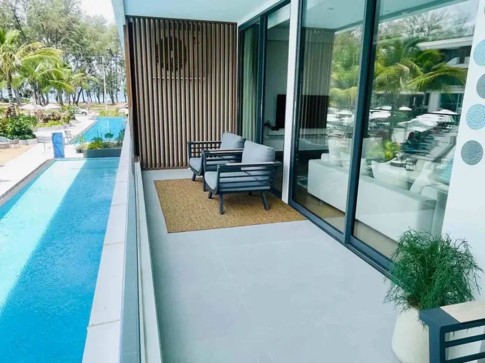 Квартира с 3 спальнями и видом на бассейн в Sunshine Beach Resort & Residences, Пхукет