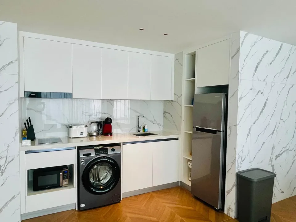 Квартира с 3 спальнями и видом на бассейн в Sunshine Beach Resort & Residences, Пхукет