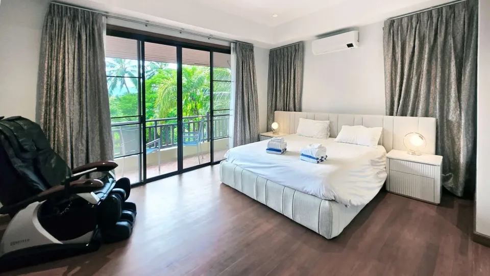 5-Bedroom Villa with Private Pool at Laguna Village Townhome, Phuket