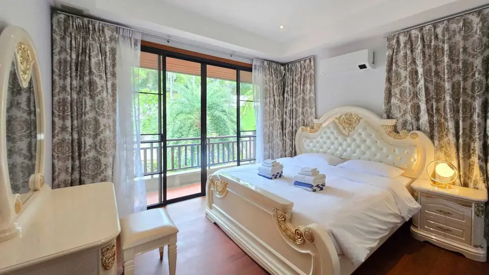 5-Bedroom Villa with Private Pool at Laguna Village Townhome, Phuket