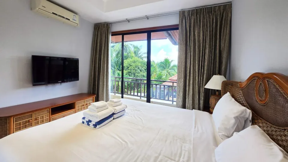 5-Bedroom Villa with Private Pool at Laguna Village Townhome, Phuket