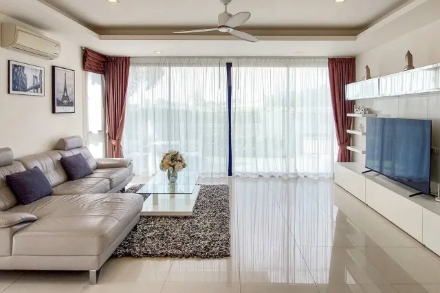 5-Bedroom Villa with Private Pool at Laguna Park Phuket, Bang Tao