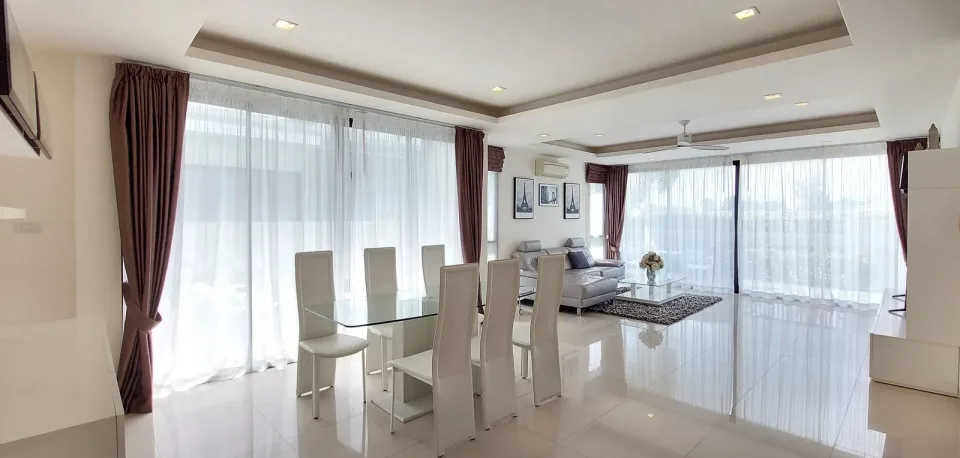 5-Bedroom Villa with Private Pool at Laguna Park Phuket, Bang Tao