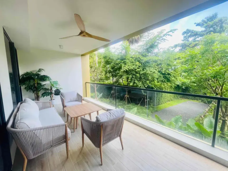 2-Bedroom Condo at Laguna Beach Residences Bayside, Bang Tao