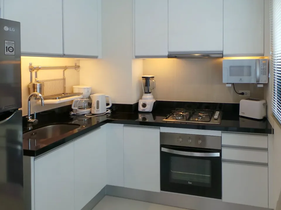 3-Bedroom Townhouse with Lake View at Laguna Park Phuket, Bang Tao