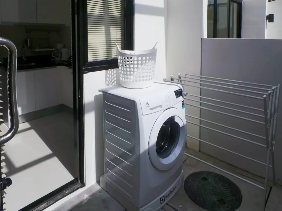 3-Bedroom Townhouse with Lake View at Laguna Park Phuket, Bang Tao