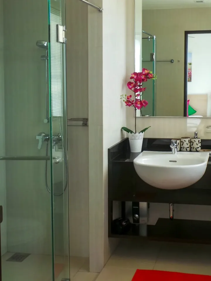 3-Bedroom Townhouse with Lake View at Laguna Park Phuket, Bang Tao