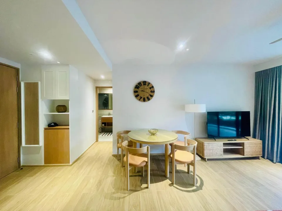 2-Bedroom Condo at Laguna Beach Residences Bayside, Bang Tao