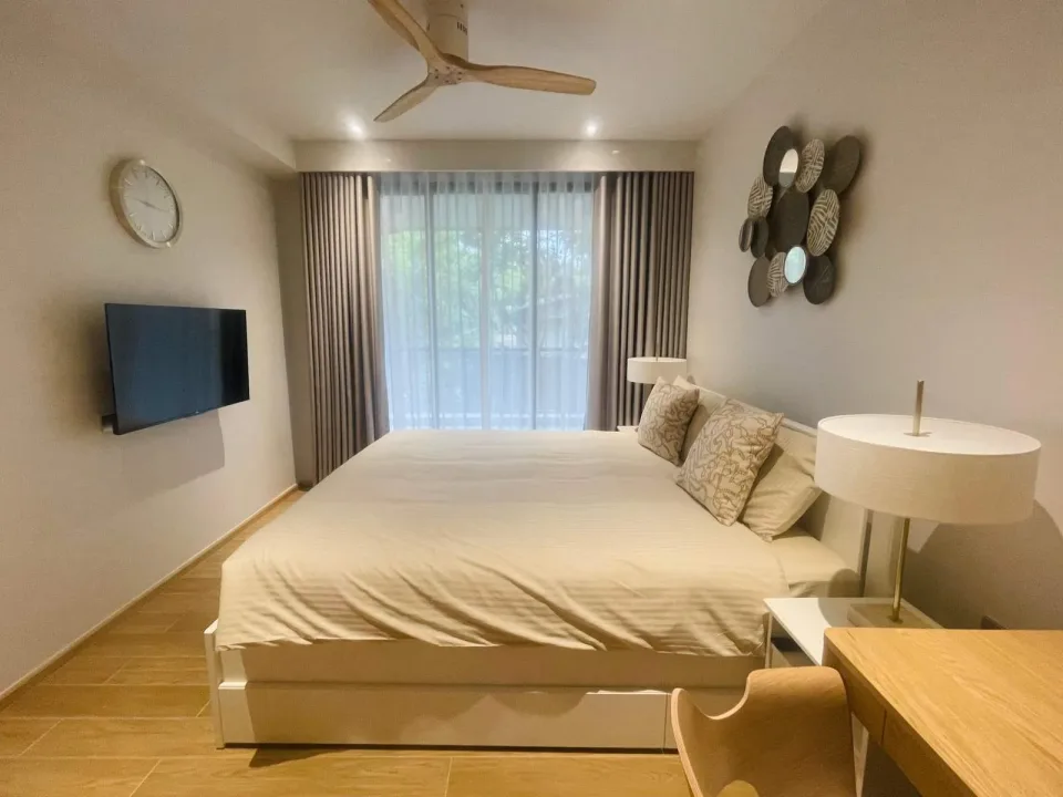 2-Bedroom Condo at Laguna Beach Residences Bayside, Bang Tao