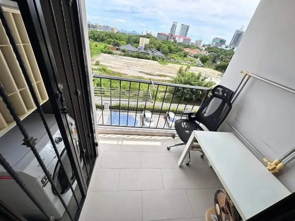 Квартира с 1 спальней и видом на город в Espana Condo Resort Pattaya, Джомтьен