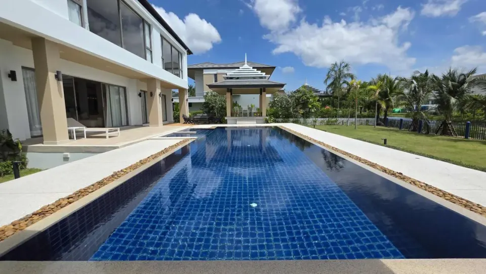Вилла с 4 спальнями и частным бассейном в Laguna Village Townhome, Пхукет