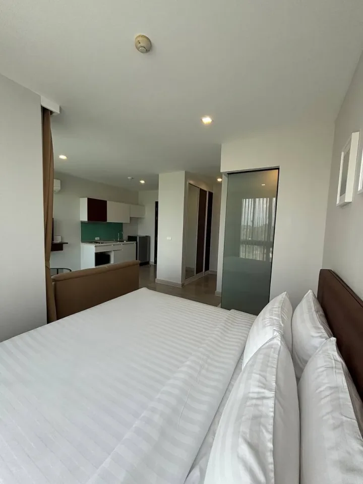 Студия с видом на море в Wyndham Royal Lee Phuket, Най Янг