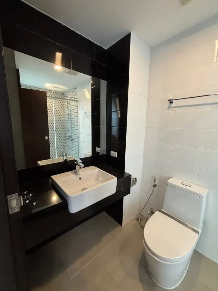 Студия с видом на море в Wyndham Royal Lee Phuket, Най Янг