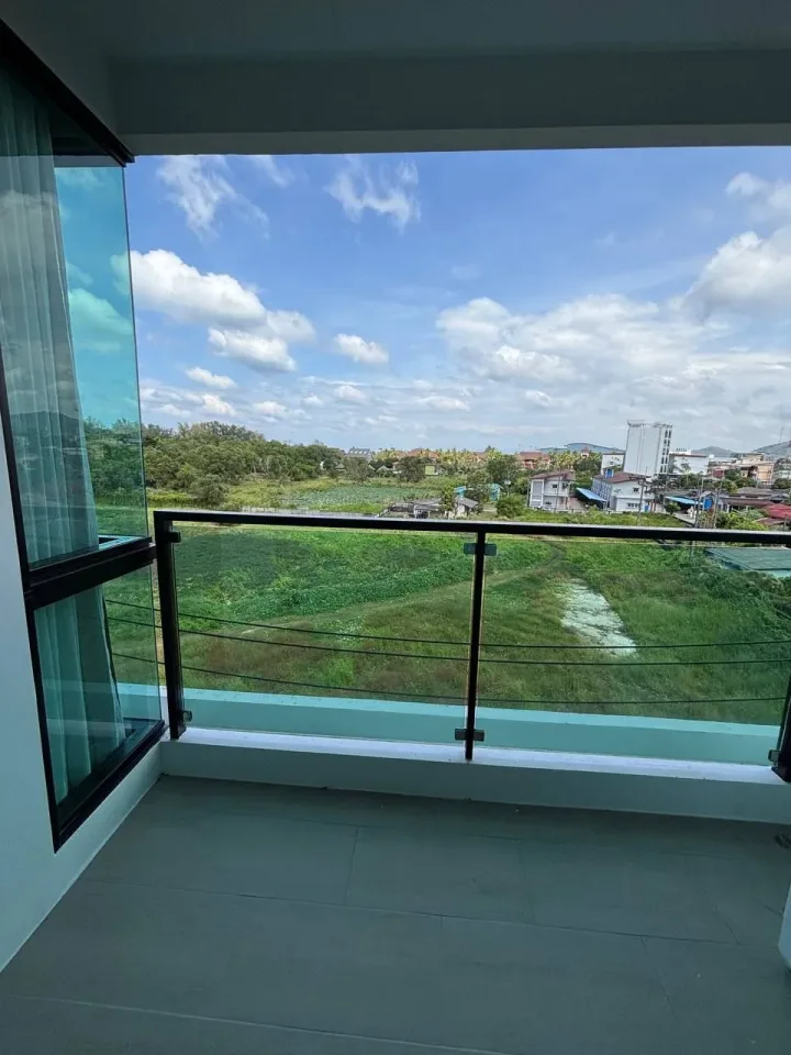 Студия с видом на море в Wyndham Royal Lee Phuket, Най Янг