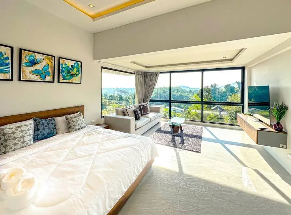 Вилла с 4 спальнями и частным бассейном в Ocean Hills Phuket