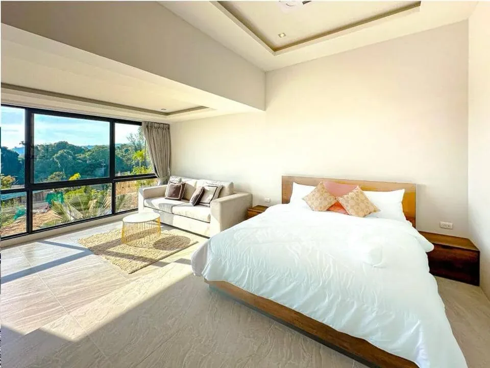 Вилла с 4 спальнями и частным бассейном в Ocean Hills Phuket