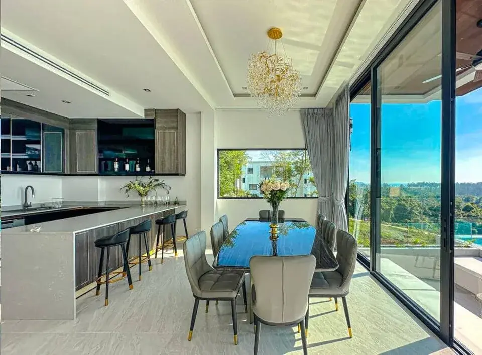Вилла с 4 спальнями и частным бассейном в Ocean Hills Phuket